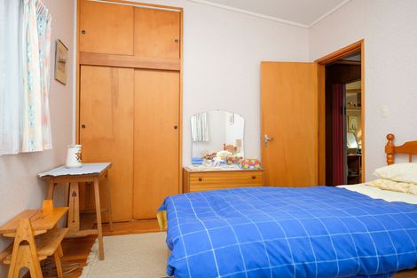 Photo of property in 23 Marine Parade, Macandrew Bay, Dunedin, 9014