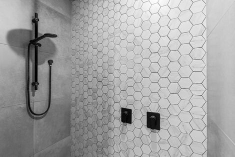 Photo of property in 587 Queen Street East, Levin, 5510