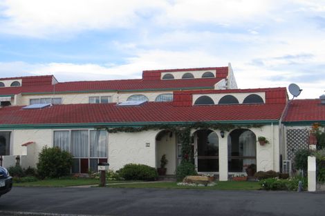 Photo of property in 24 Charles Street, Westshore, Napier, 4110