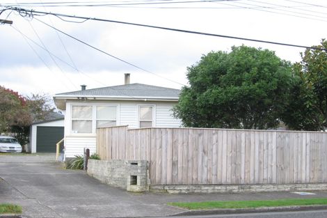 Photo of property in 36 Rimu Street, Waikanae, 5036