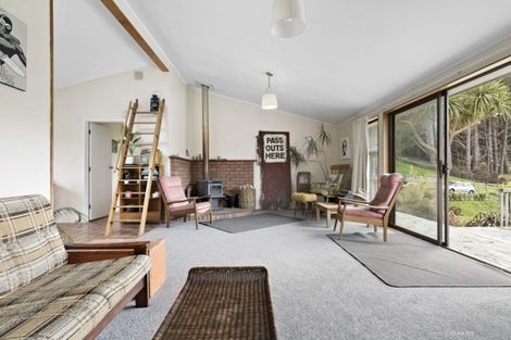 Photo of property in 435 Makara Road, Makara, Karori, 6972