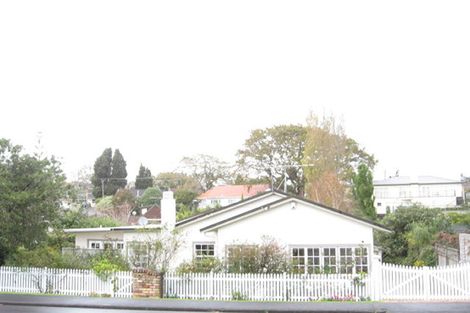 Photo of property in 89 Uxbridge Road, Cockle Bay, Auckland, 2014