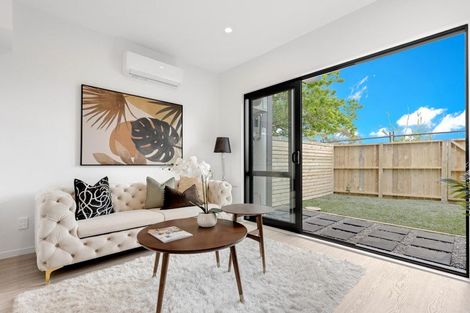 Photo of property in 8/9 Peace Avenue, Mount Wellington, Auckland, 1062