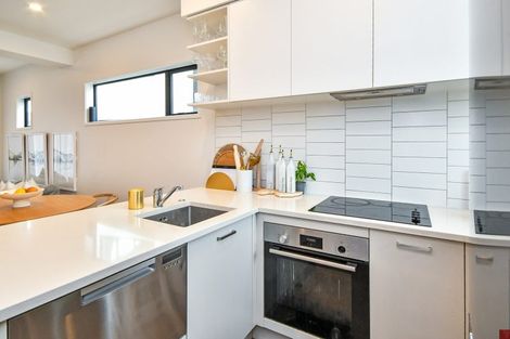 Photo of property in 4/47a Huntington Drive, Huntington Park, Auckland, 2013