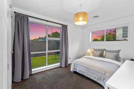 Photo of property in 311 Avonhead Road, Avonhead, Christchurch, 8042