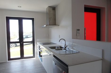 Photo of property in 15/10 Silver Moon Road, Albany Heights, Auckland, 0632