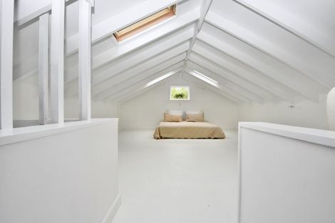 Photo of property in 71 Stanly Street, Eketahuna, 4900