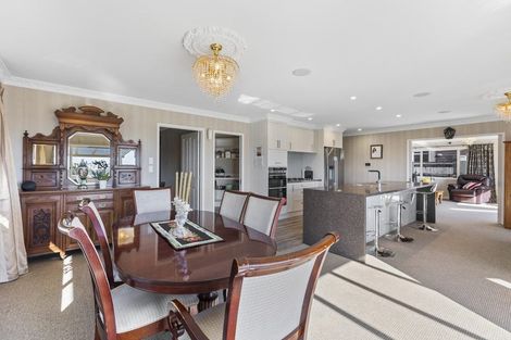 Photo of property in 9a Manukaka Heights, Hurdon, New Plymouth, 4310