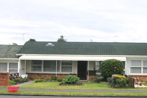 Photo of property in 2/41 Wood Street, Papakura, 2110