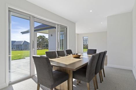 Photo of property in 5 Riverside Way, Clevedon, Papakura, 2585