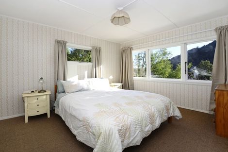 Photo of property in 18 Mill Street, Maitai, Nelson, 7010