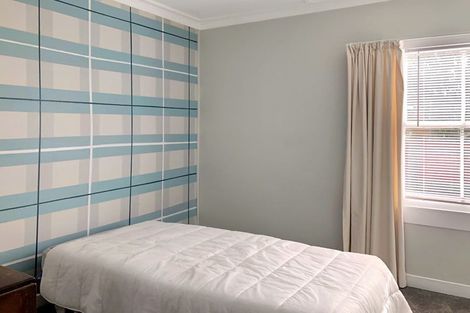 Photo of property in 25 Gloag Street, Waverley, 4510