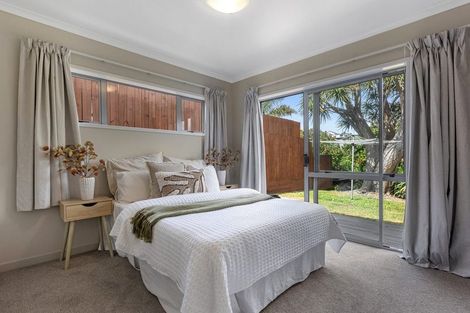 Photo of property in 13 Olive Close, Omokoroa, 3114