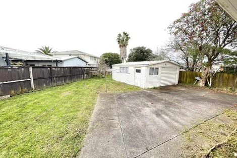 Photo of property in 4 Mandarin Place, Half Moon Bay, Auckland, 2012