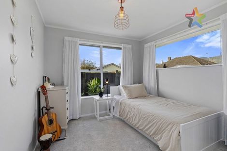 Photo of property in 2/74 Dyer Street, Epuni, Lower Hutt, 5011