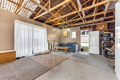 Photo of property in 101 Astley Avenue, New Lynn, Auckland, 0600