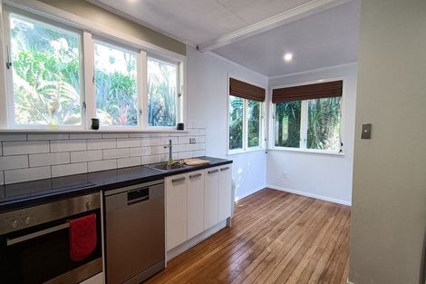 Photo of property in 8 Prospect Terrace, Johnsonville, Wellington, 6037