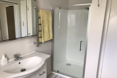 Photo of property in 11a Rosebank Road, Avondale, Auckland, 1026