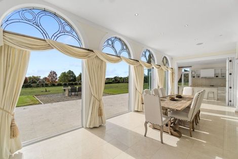 Photo of property in 64 Porterfield Road, Whitford, Howick, 2571