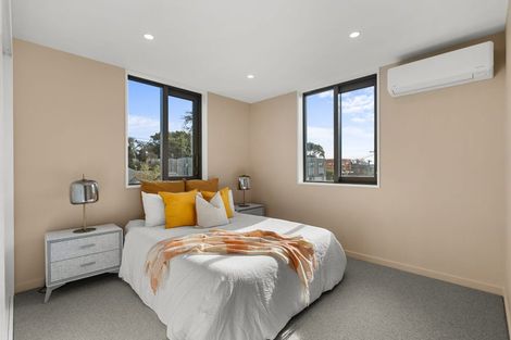 Photo of property in 1/42 Browns Road, St Albans, Christchurch, 8014