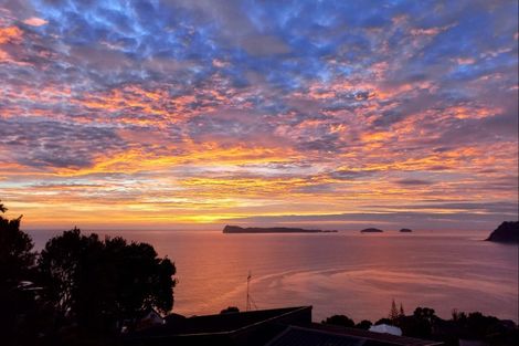 Photo of property in 5 Tirinui Crescent, Tairua, 3508