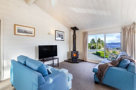 Photo of property in 32 Shepherd Road, Waipahihi, Taupo, 3330
