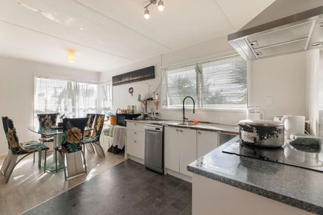 Photo of property in 5 Stainton Place, Otara, Auckland, 2023