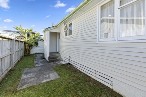 Photo of property in 302 Oxford Terrace, Avalon, Lower Hutt, 5011