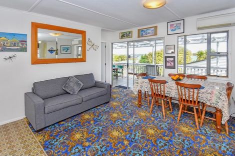 Photo of property in 74 Wharf Road, Clarks Beach, Pukekohe, 2679