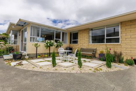 Photo of property in 25a Leonard Street, Waimate, 7924