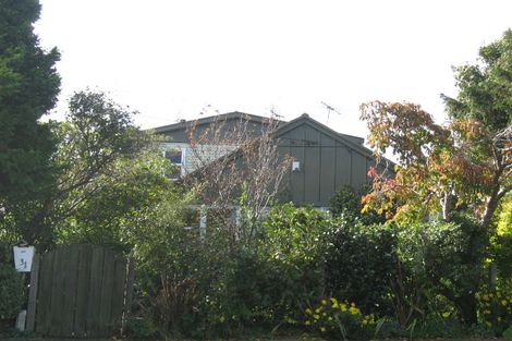 Photo of property in 31 Holyoake Crescent, Avalon, Lower Hutt, 5011