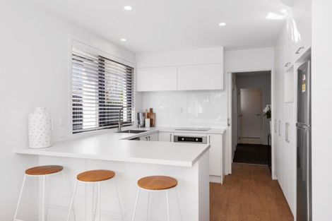 Photo of property in 10 Blighs Road, Strowan, Christchurch, 8052