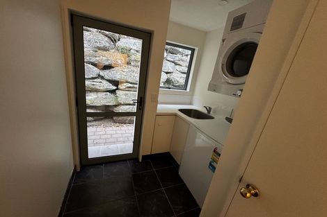 Photo of property in 95 Hensman Road, Queenstown, 9300