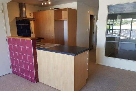 Photo of property in 9/2 Atarangi Road, Greenlane, Auckland, 1051