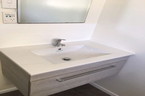 Photo of property in 38 Bodmin Terrace, Camborne, Porirua, 5026