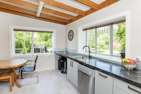 Photo of property in 42 Whitmore Road, Ormond, Gisborne, 4071