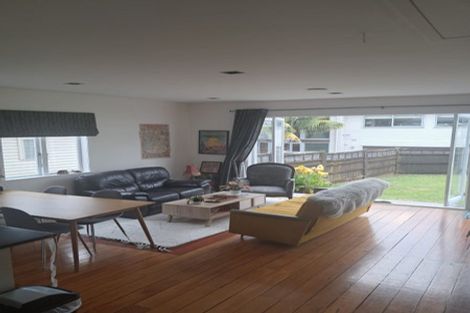 Photo of property in 33 Kingsley Street, Westmere, Auckland, 1022