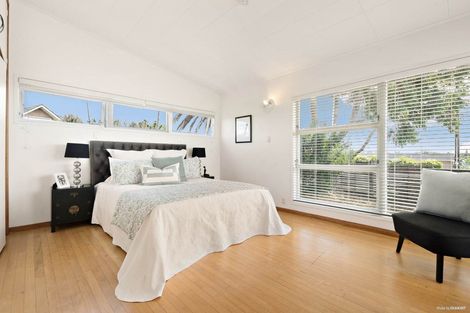 Photo of property in 68a Carlisle Road, Browns Bay, Auckland, 0630