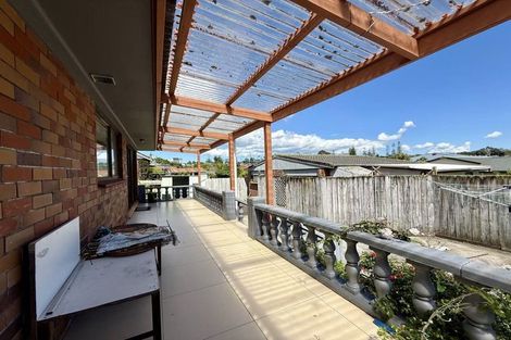 Photo of property in 3 Palm Court Drive, Glen Eden, Auckland, 0602