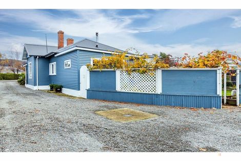 Photo of property in 12 Parsonage Road, Waimate, 7924