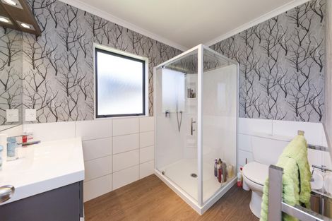 Photo of property in 32 Washington Parade, Milson, Palmerston North, 4414