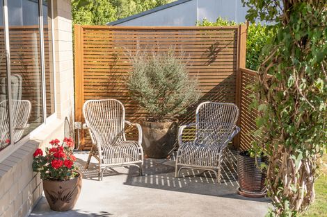 Photo of property in 49 Armstrong Avenue, Carterton, 5713