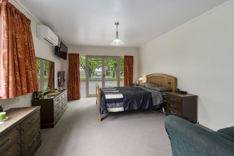 Photo of property in 1863 Rongotea Road, Kairanga, Palmerston North, 4475