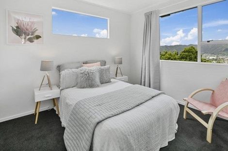 Photo of property in 71a Tirohanga Road, Tirohanga, Lower Hutt, 5010