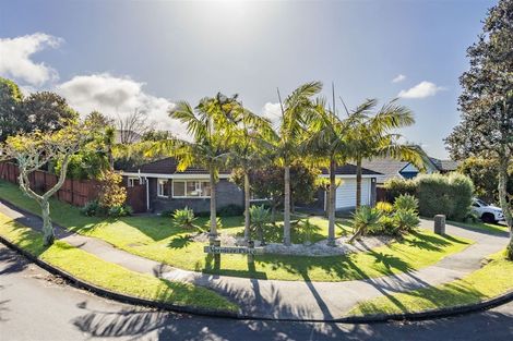 Photo of property in 11 Picasso Drive, West Harbour, Auckland, 0618