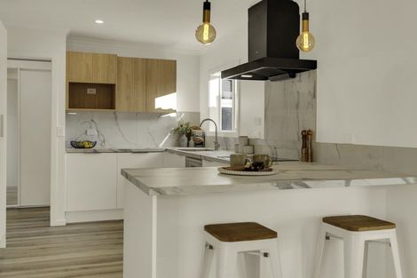 Photo of property in 15 Roberts Road, Hei Hei, Christchurch, 8042