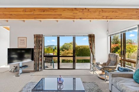 Photo of property in 11 Richmond Avenue, Richmond Heights, Taupo, 3330