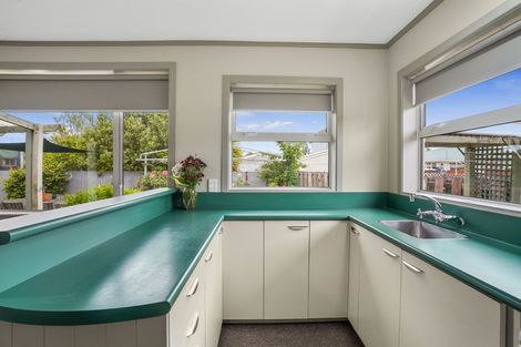 Photo of property in 4 Walker Place, Rangiora, 7400