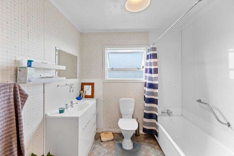 Photo of property in 51 Allardice Street, Dannevirke, 4930