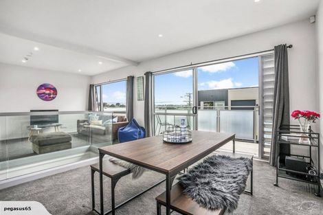 Photo of property in 8 Mata Lane, Stanmore Bay, Whangaparaoa, 0932